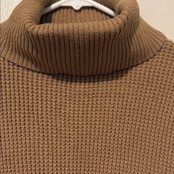 MICHAEL Michael Kors Tan Turtleneck Sweater Small - Picture 3 of 9